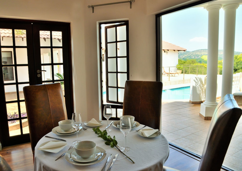 Indlovukazi Guesthouse 24/36