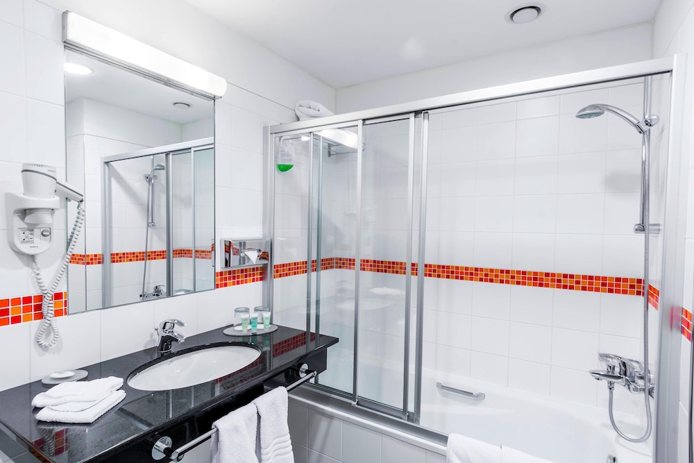 Courtyard By Marriott Pilsen 17/55