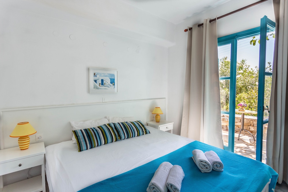 1 BEDROOM, SUPERIOR, APARTMENT