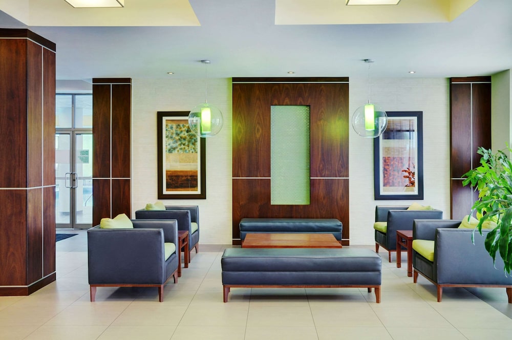 Allure Hotel & Conference Centre 29/50