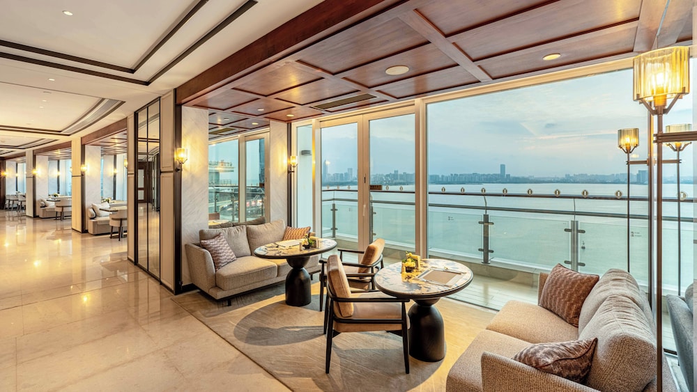Hualuxe Hotels Resorts Haikou Seaview 28/49
