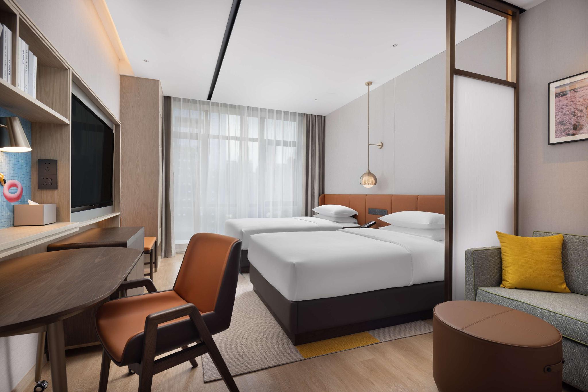 Flexible Deluxe Twin Room
