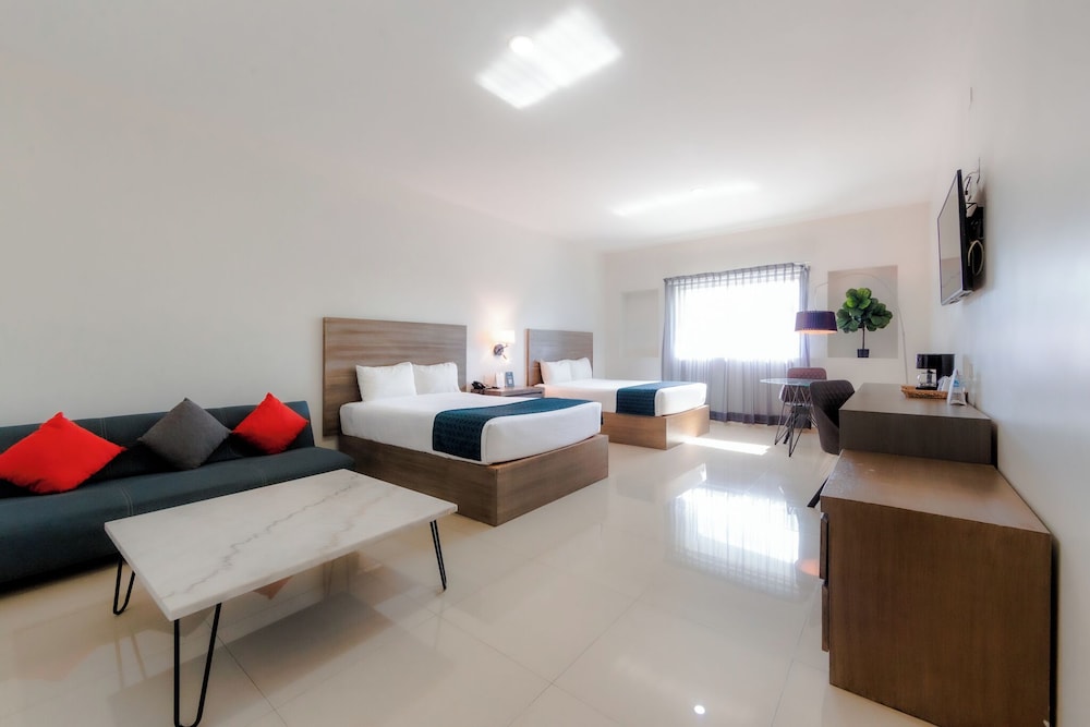 InHouse Culiacan (ex. Monterreal Hotel) 34/74