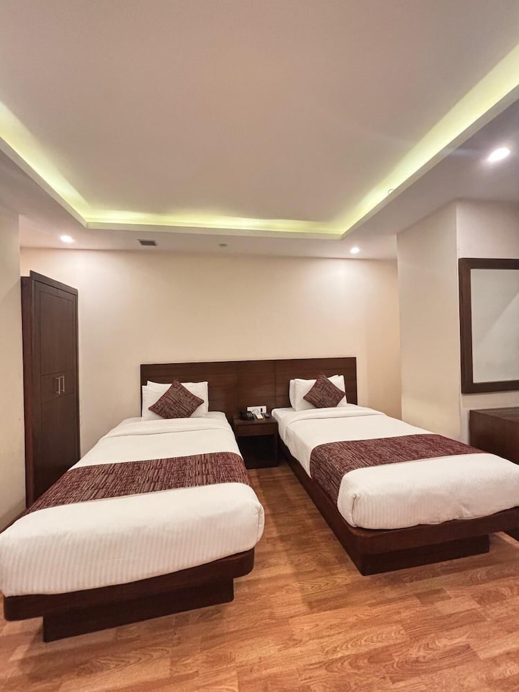 Apex Business Hotel 20/58