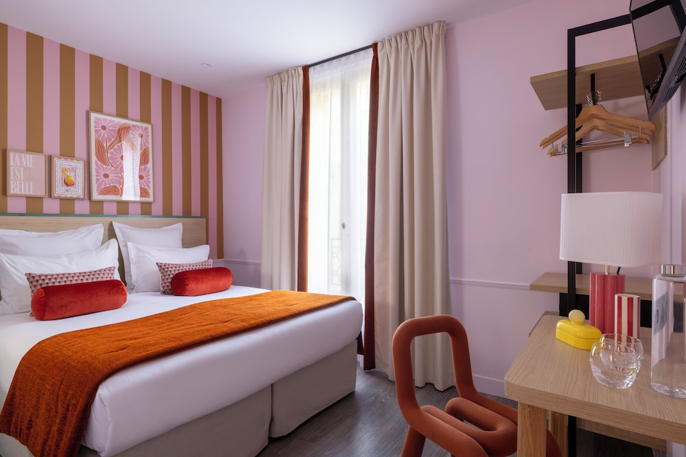 غرفة ديلوكس بسريرين منفصلين، Hotel De Saint Germain 3/6
