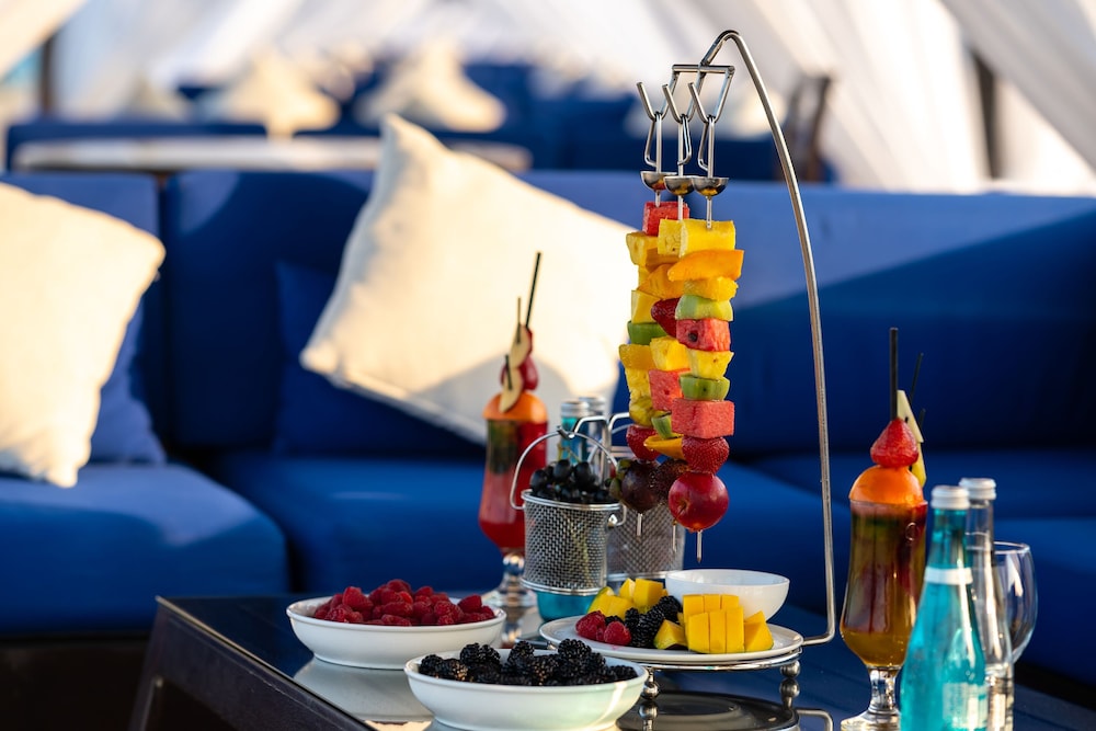 Regency Sealine Camp 18/44