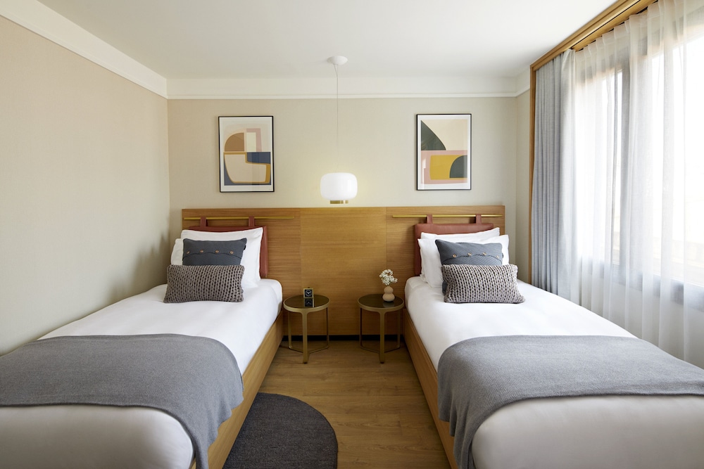 Kimpton Vividora Barcelona 11/83