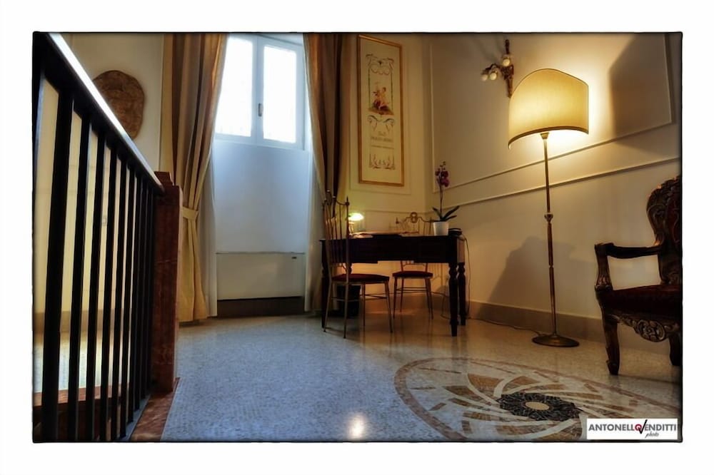 B&B Palazzo Liguori 19/24