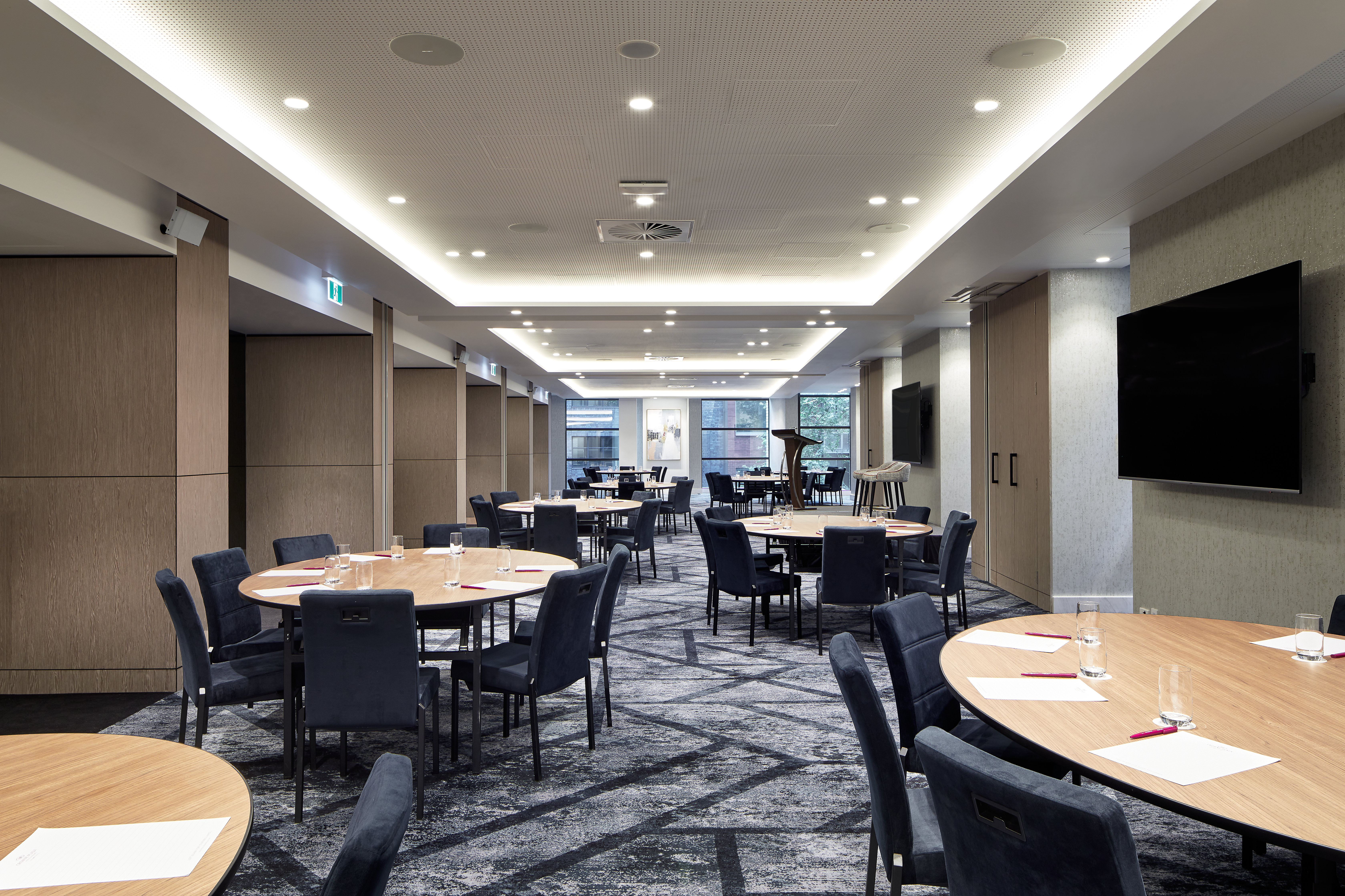 Crowne Plaza Sydney Darling Harbour 72/81