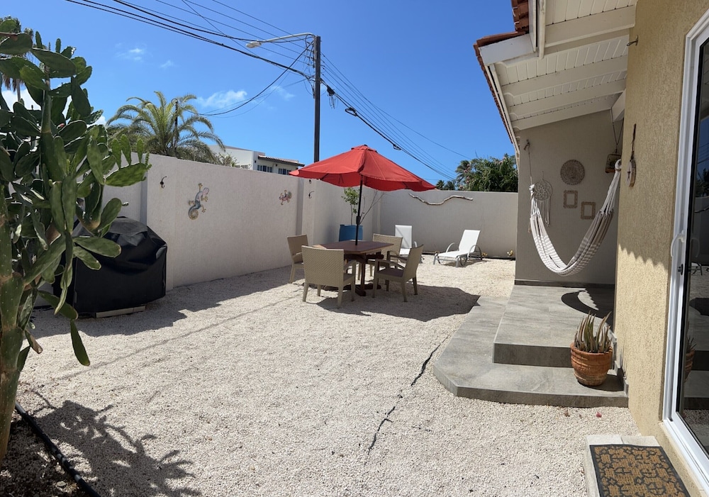 Arubas Bakval Suites 39/50