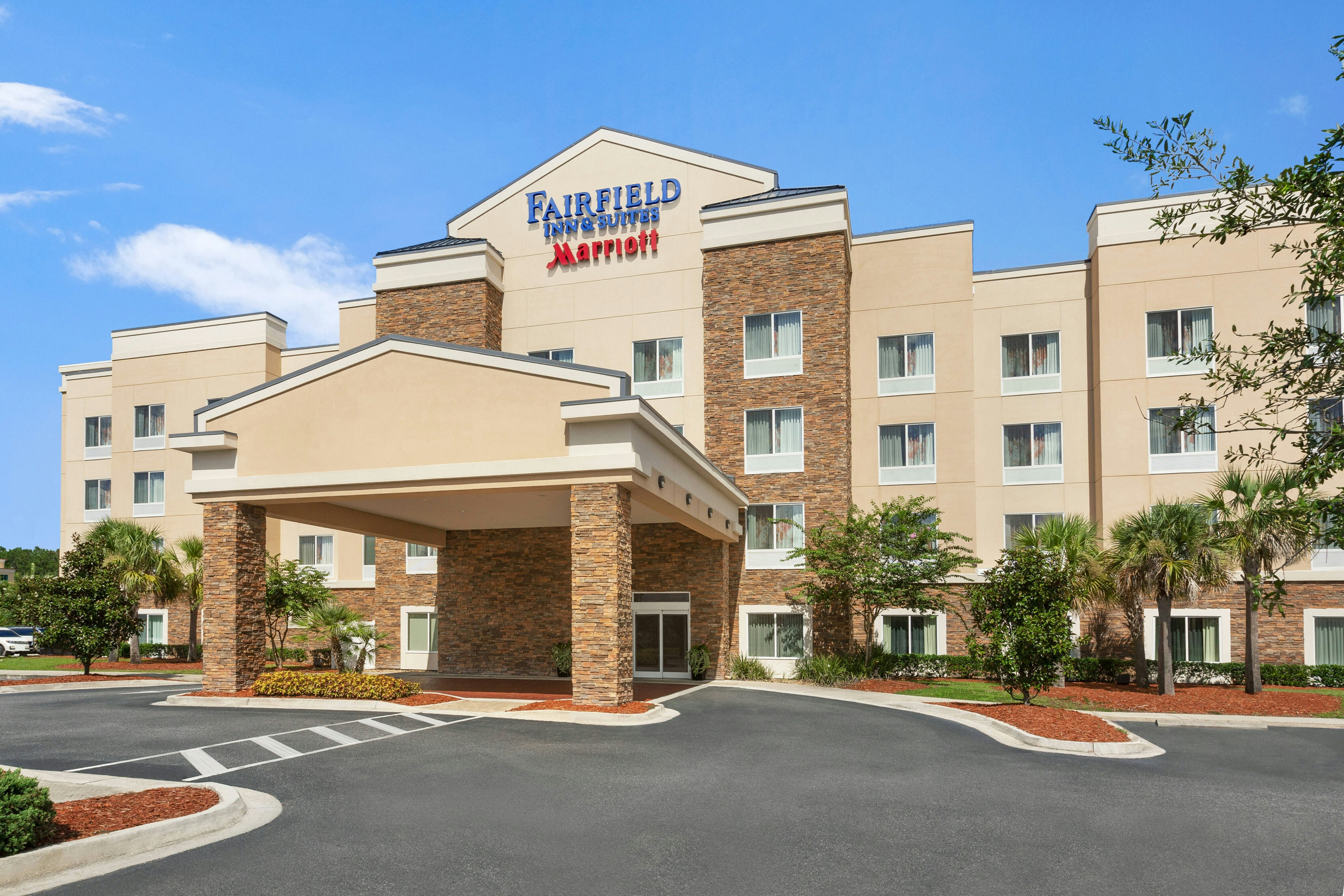 Fairfield Inn & Suites Jacksonville West/Chaffee Point 41/42