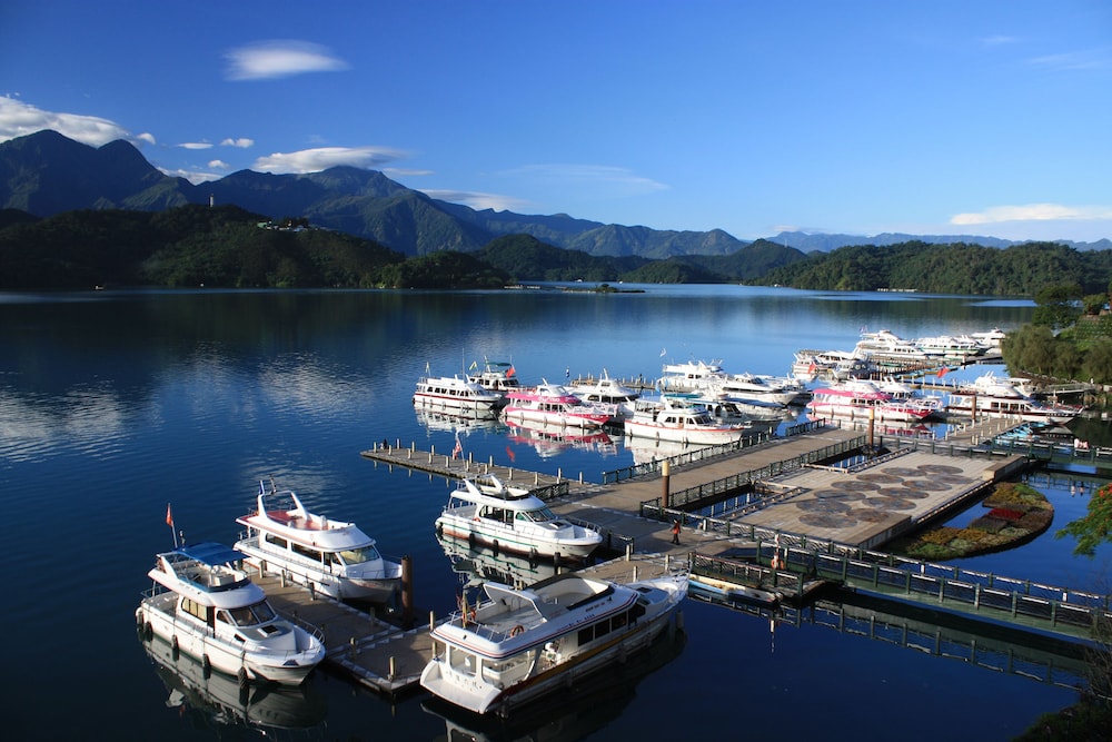 Sun Moon Lake Hotel 68/74
