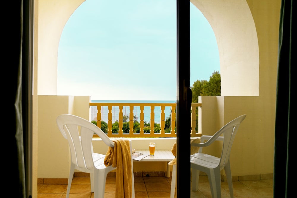 Calimera Delfino Beach Resort and Spa 41/60