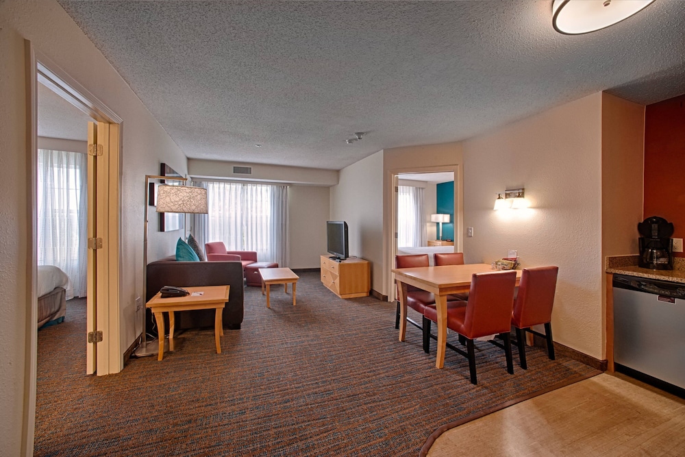Residence Inn By Marriott Neptune At Gateway Center 26/36