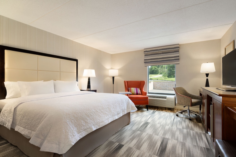 Hampton Inn & Suites Birmingham East Irondale 14/37