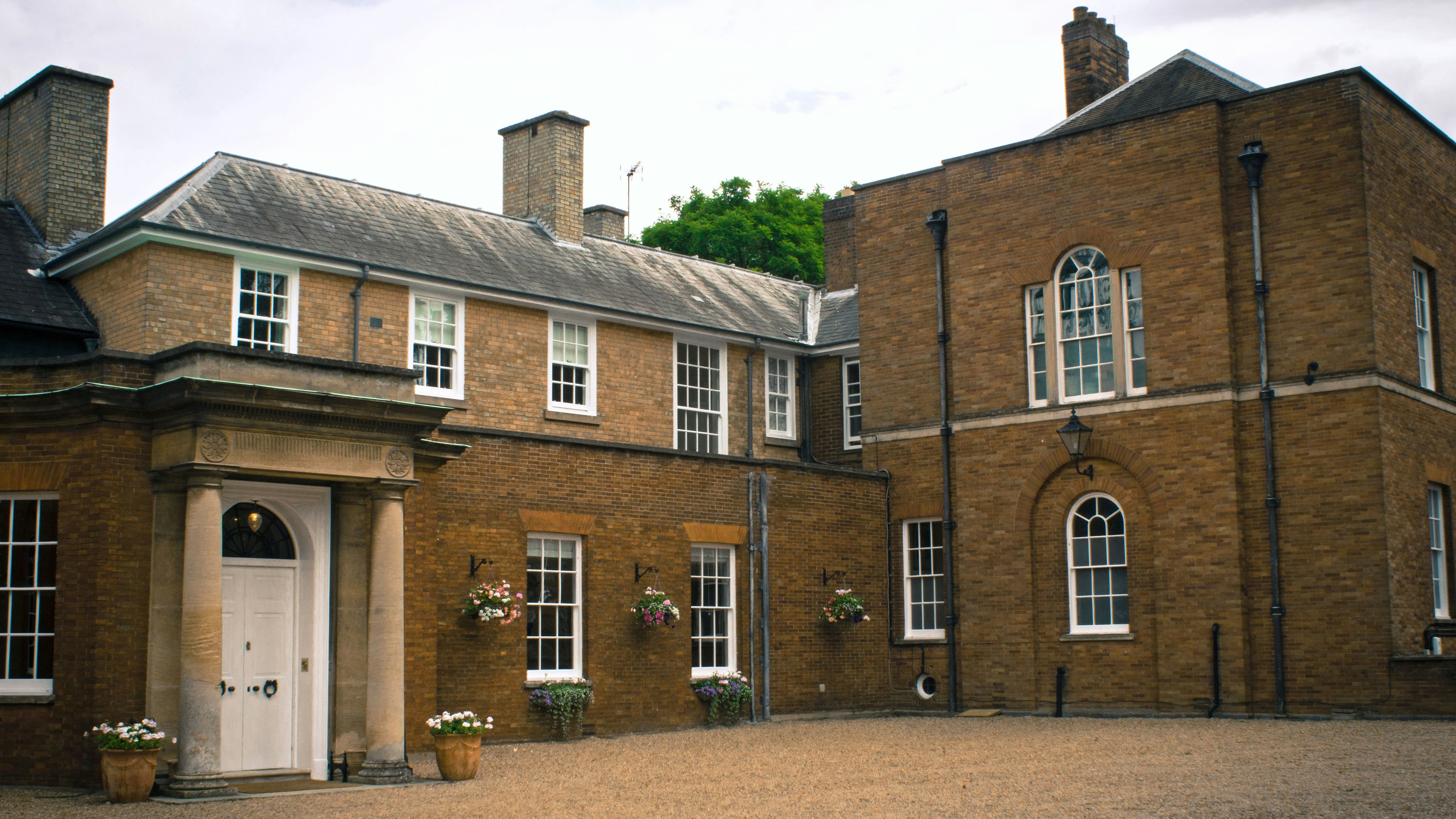 Jockey Club Rooms 26/33