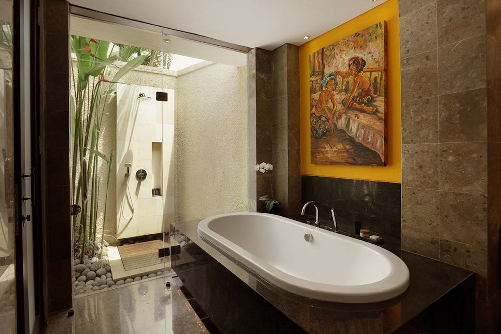 Mahagiri Villas Sanur 48/50