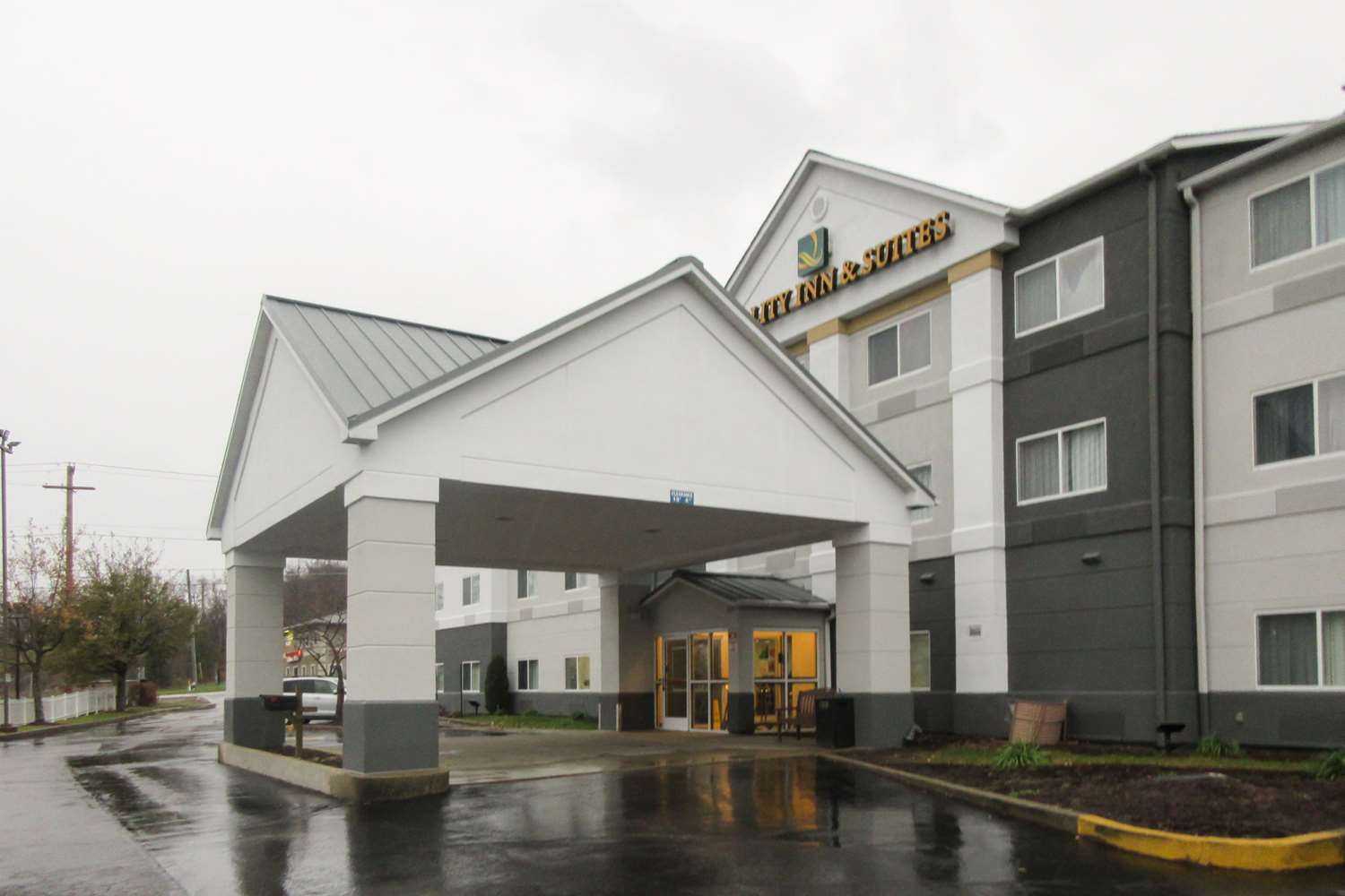 Wingate by Wyndham Uniontown 2/27