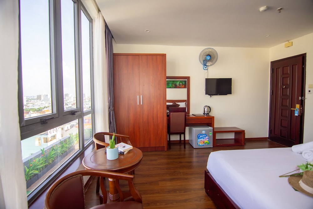 EXECUTIVE, DOUBLE BED