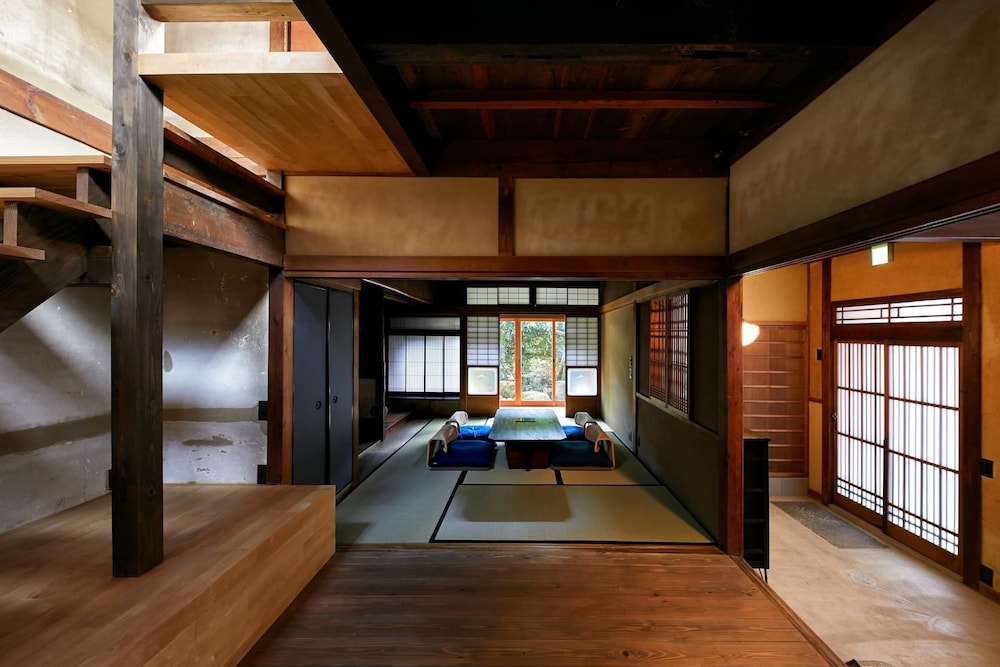 HANARE KYOTO Umeyu No Yado [VR] 11/21
