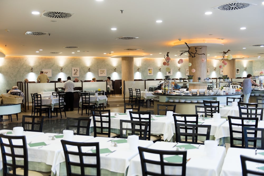Hotel Las Costas 48/65