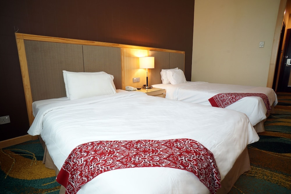 Imperial Palace Hotel 12/52