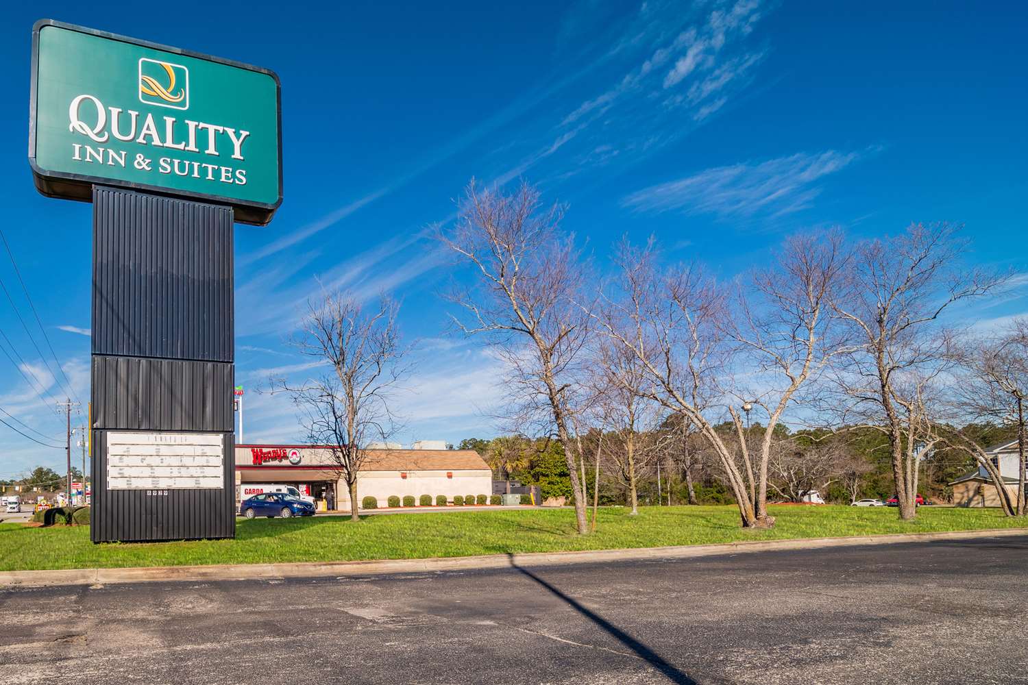 Quality Inn & Suites Santee I-95 27/31