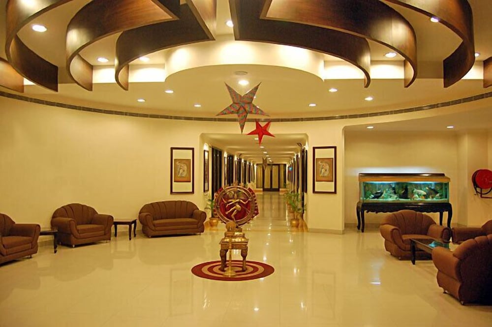 Hotel Rudra Continental 23/47