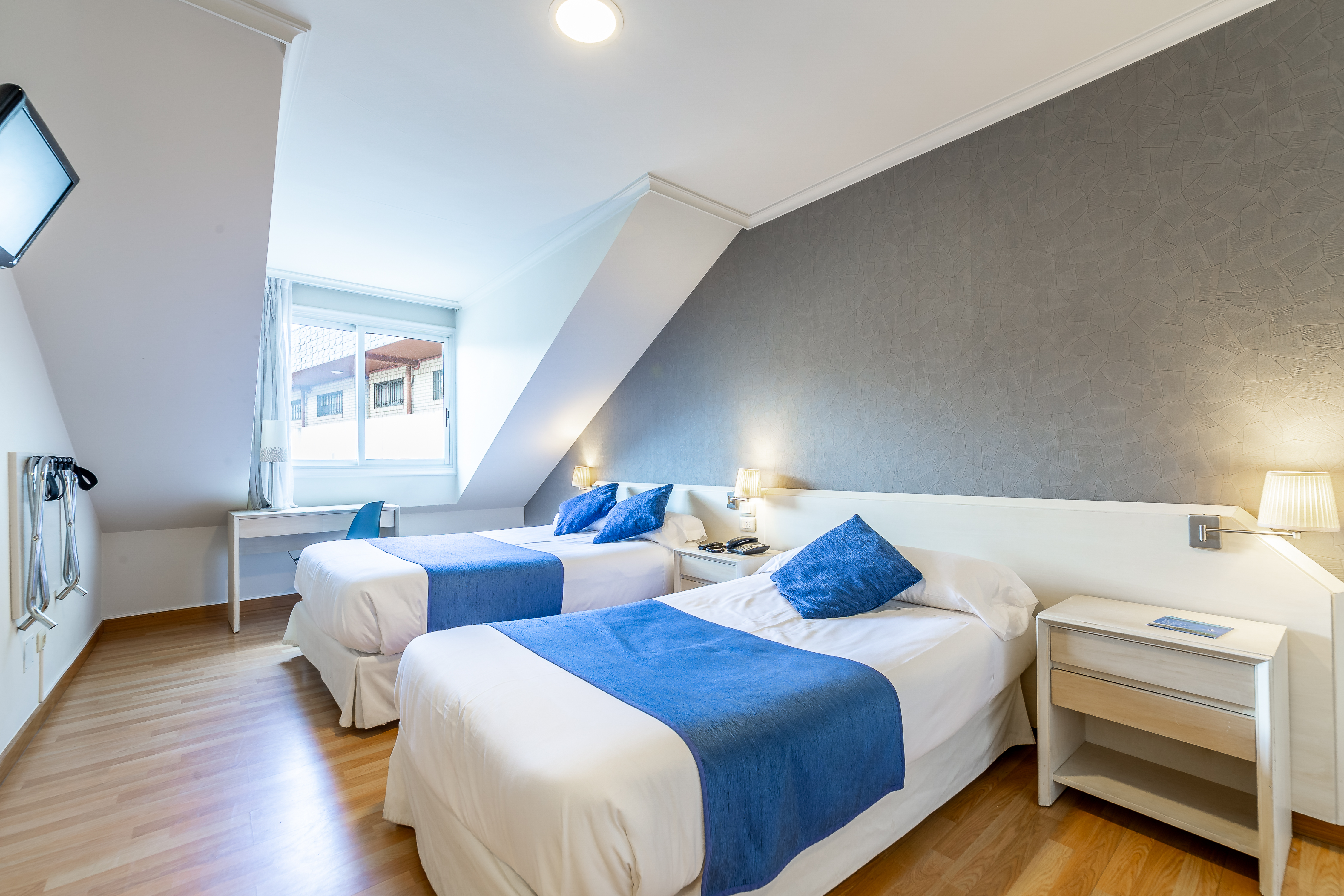 غرفة عائلية، Hotel Atlantico 3/4