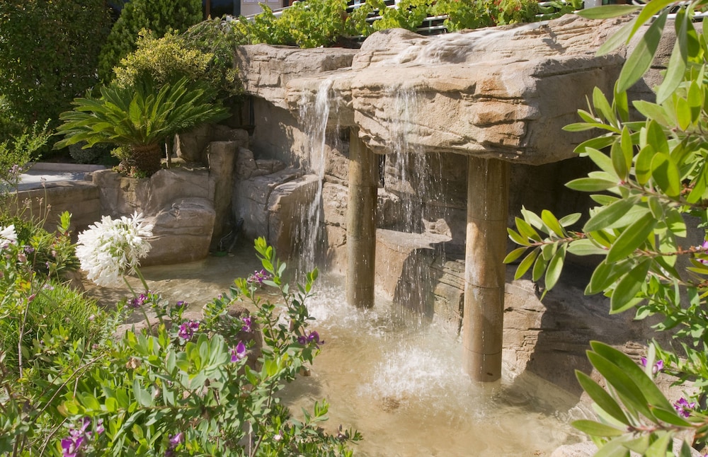 GHT Oasis Park & Spa 62/66