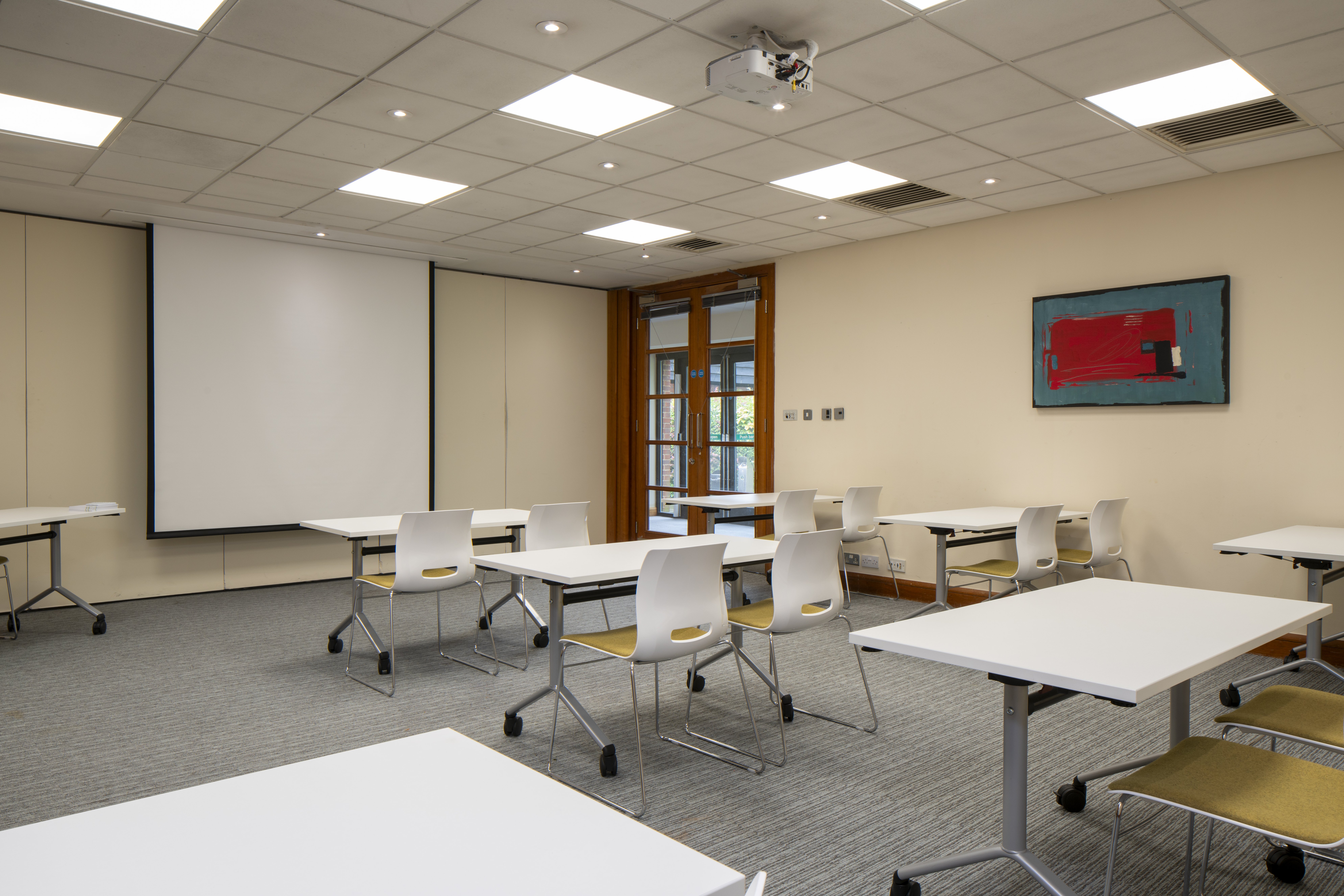 HOLIDAY INN CAMBRIDGE 66/75