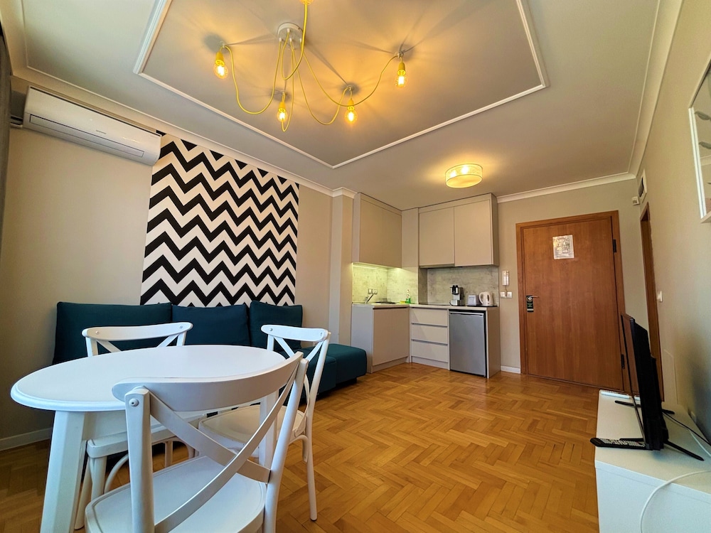 Dunav Apartment House 42/50