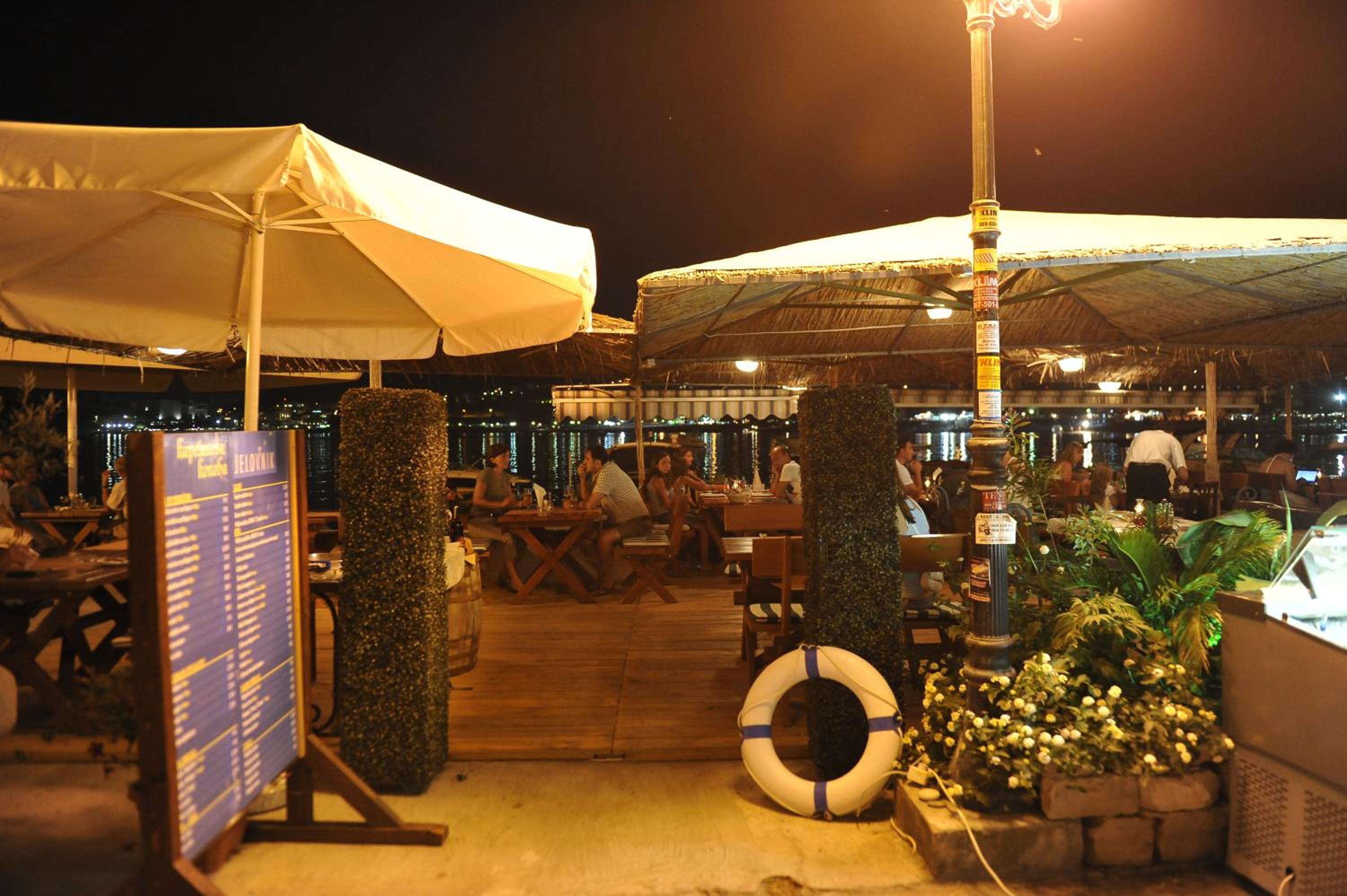 Hotel Ponta Nova 5/50