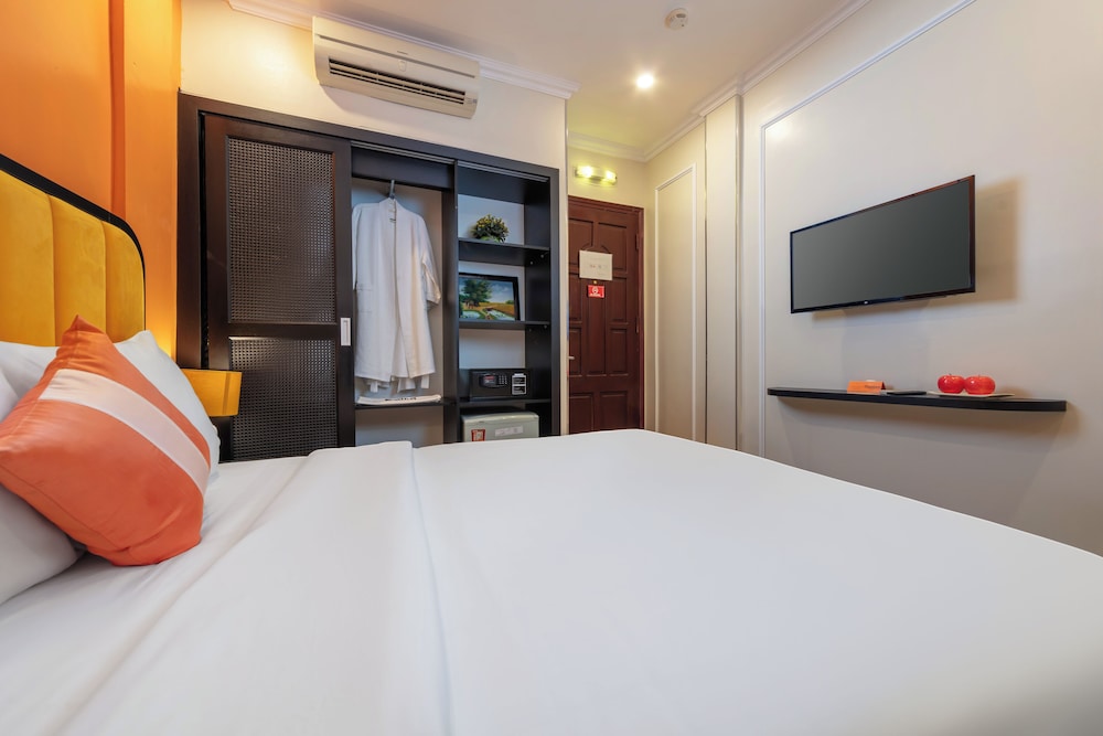 SUPERIOR, DOUBLE BED
