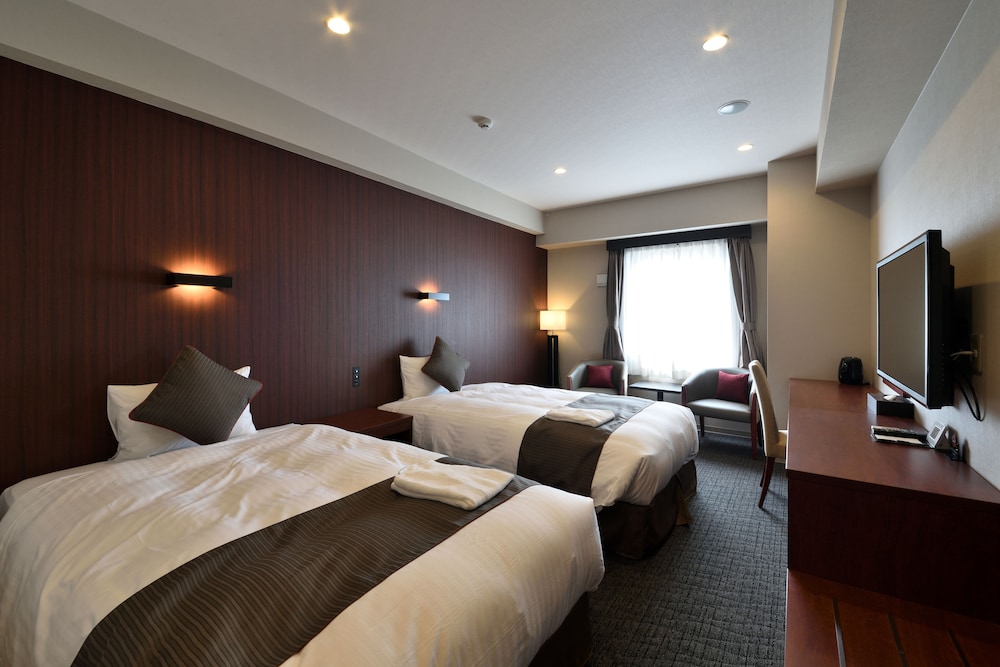 Hotel Azat Naha 25/69