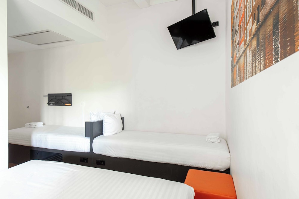 Accessible Family  Quadruple Room