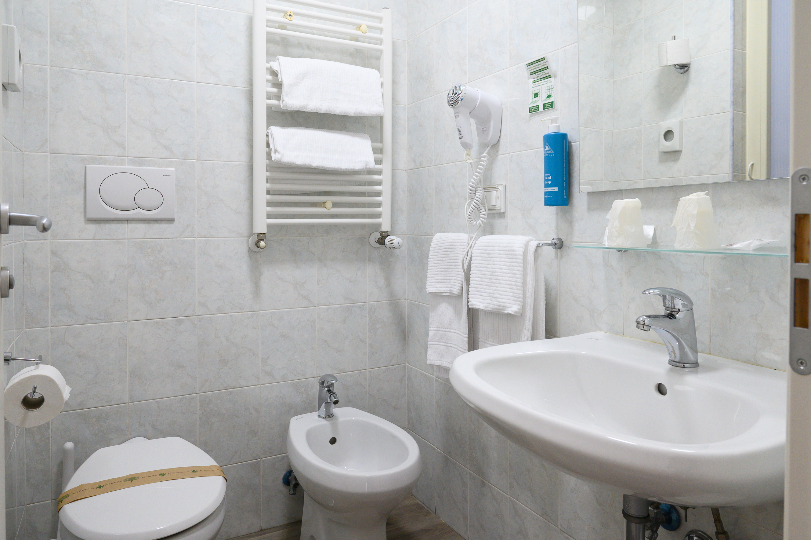 غرفة قياسية مفردة، CASA TRA NOI 3/4
