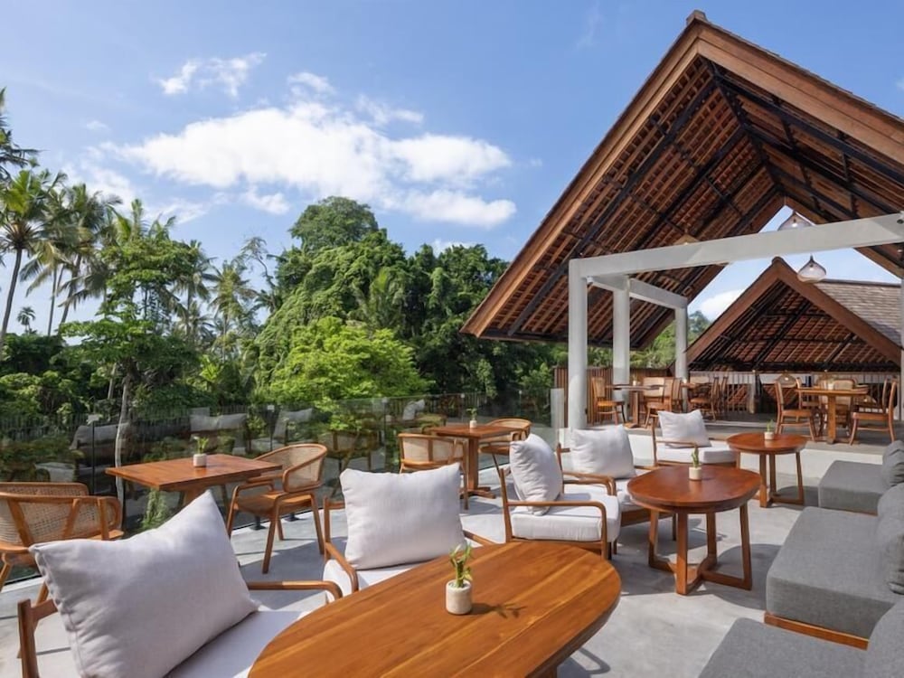 Unagi Mas Villas by Emana 47/56