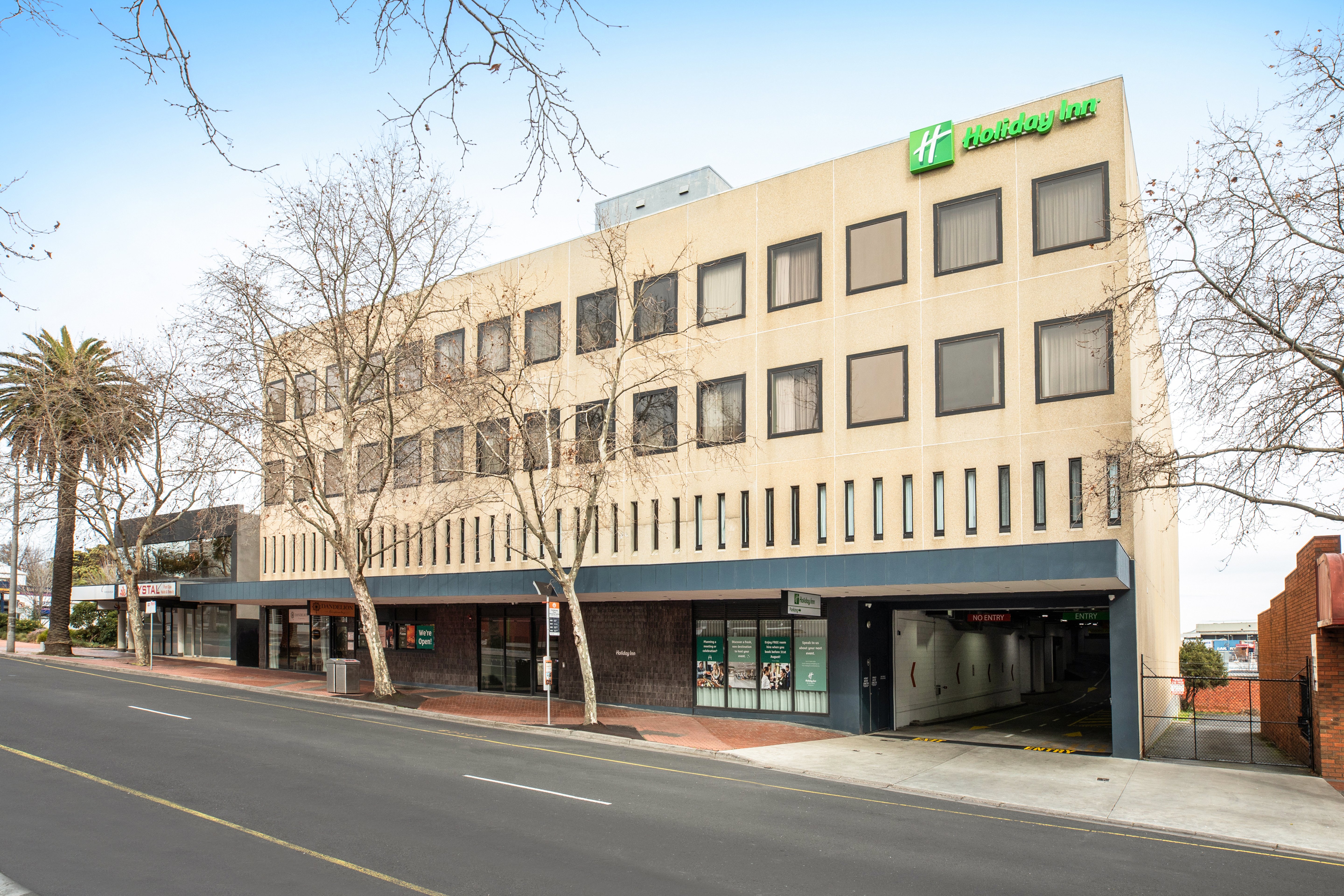 Holiday Inn Dandenong an IHG Hotel 2/50