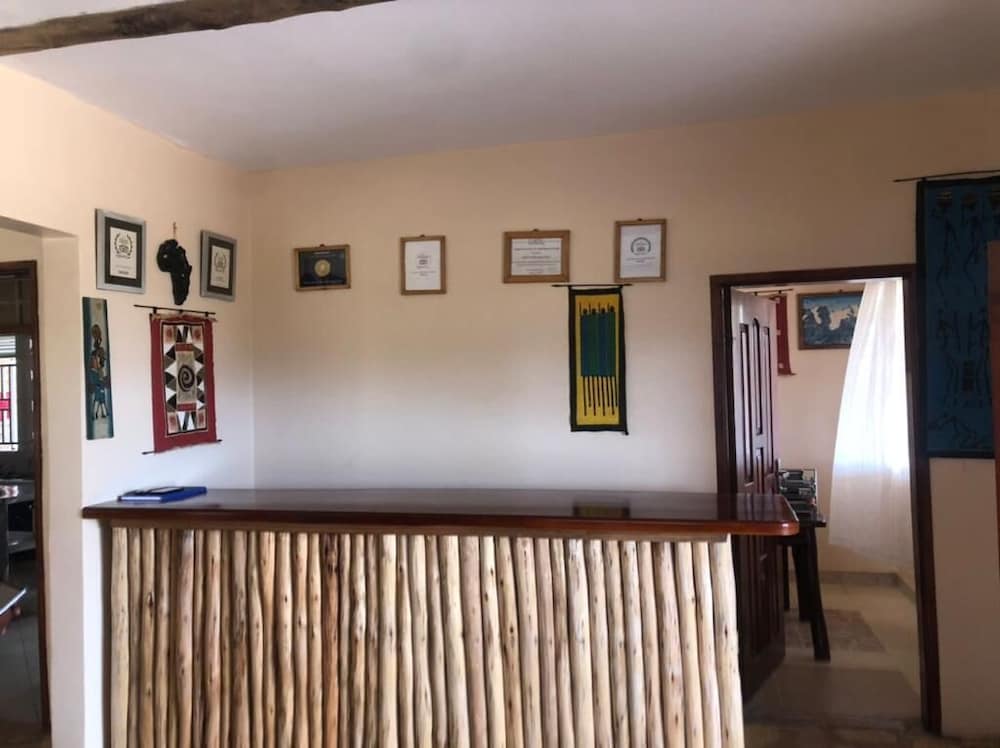 African Roots Guesthouse 2/47