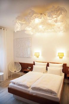 Charming, Comfort, Double Bed
