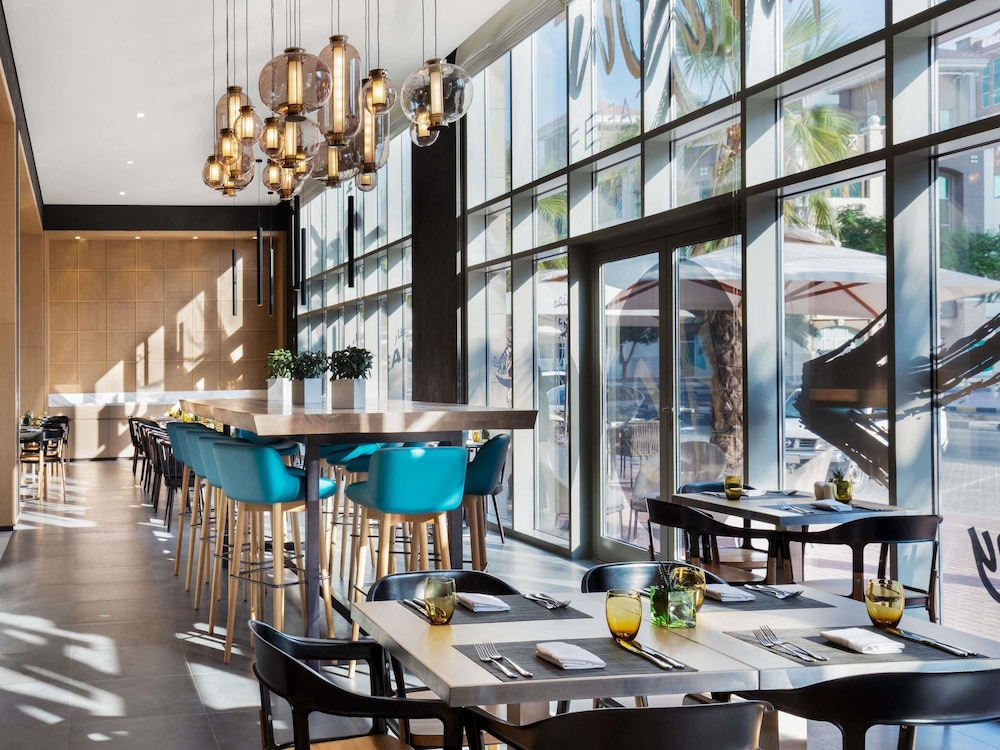 Novotel Bur Dubai 38/48