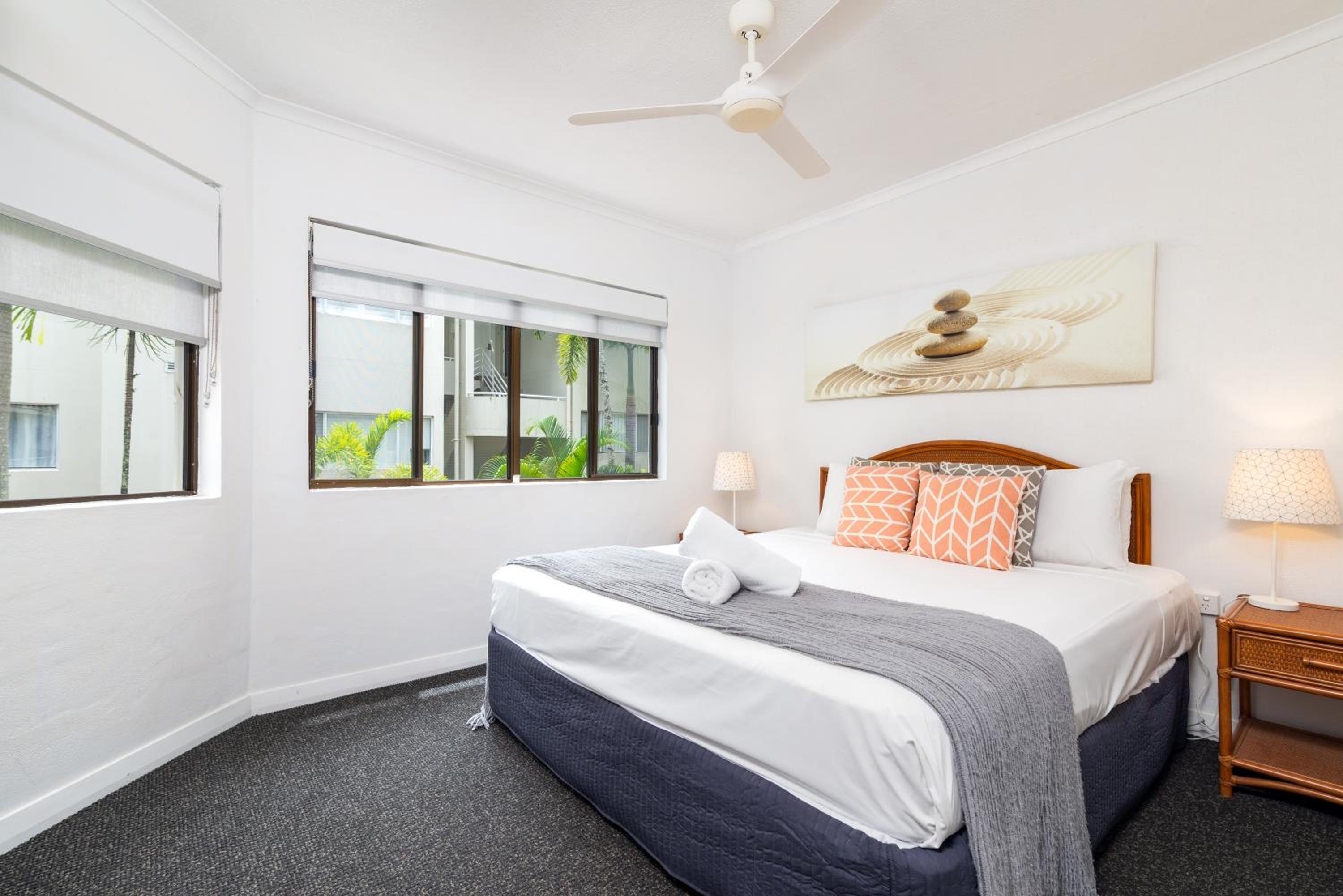 2 Bedroom Apartment, Tropical Reef Apartments Port Douglas 15/19