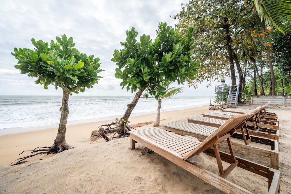 Kokotel Khao Lak Lighthouse 46/50