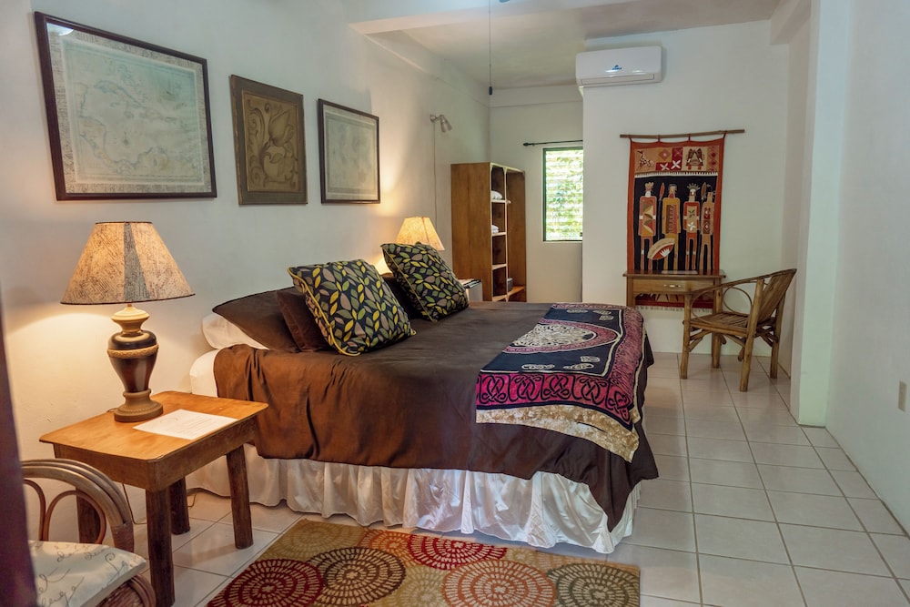 Creekside Oasis 20/45