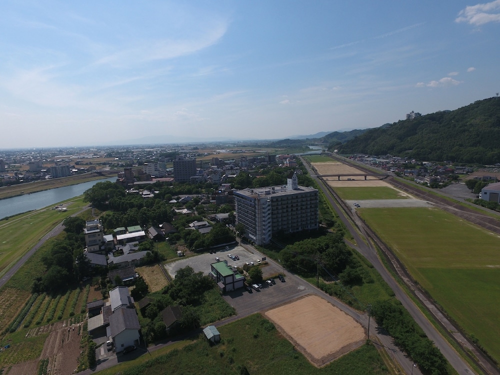 Harazuru Grand Sky Hotel 37/39