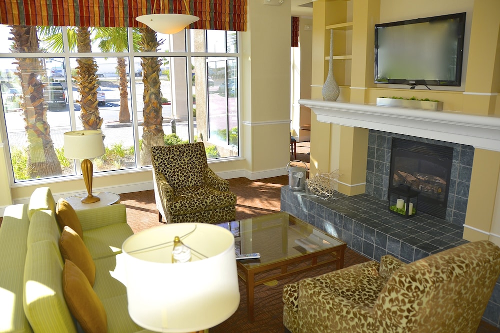 Hilton Garden Inn Victorville 26/38
