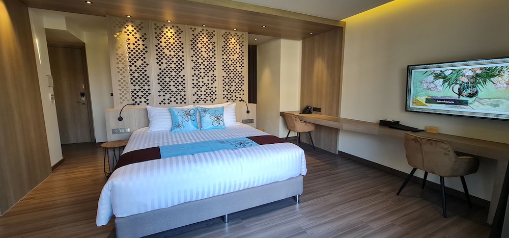 Fifth Jomtien Pattaya 33/83