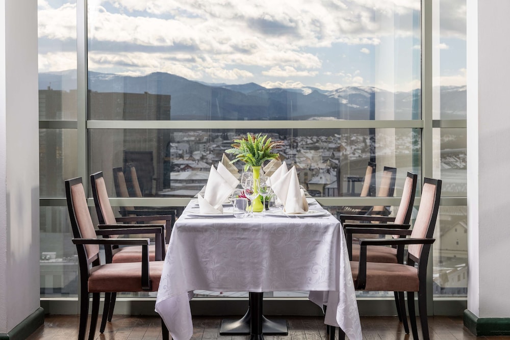 Golden Tulip Ana Tower Sibiu 33/50