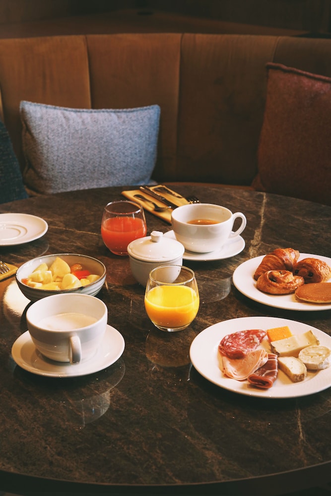 Grand Hotel Bellevue Lille 48/60